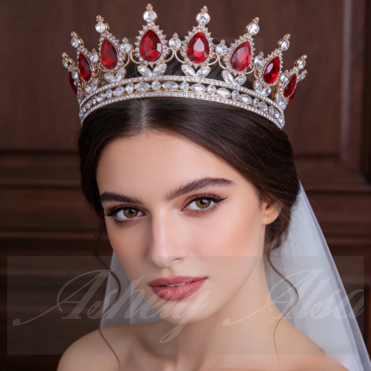 

Stock New Red Gold Silver Bride Crown Crystal Prom Party Occasion Women Headwear Wedding Accessories Girls Headwear 2026