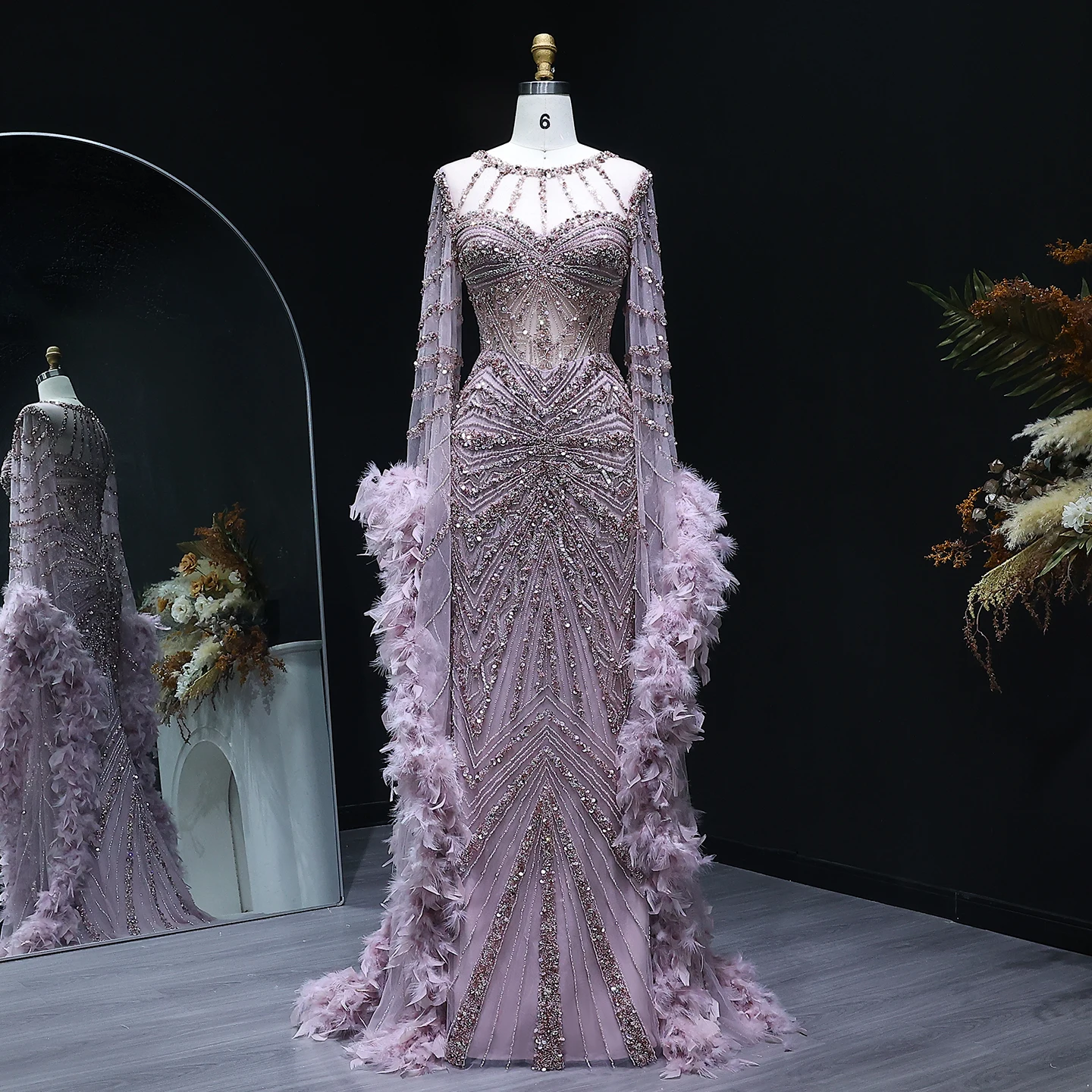 Sharon Said 2025 luxe karamel kralen zeemeermin avondjurk met veren capemouwen voor formele bruiloft SS082, op maat