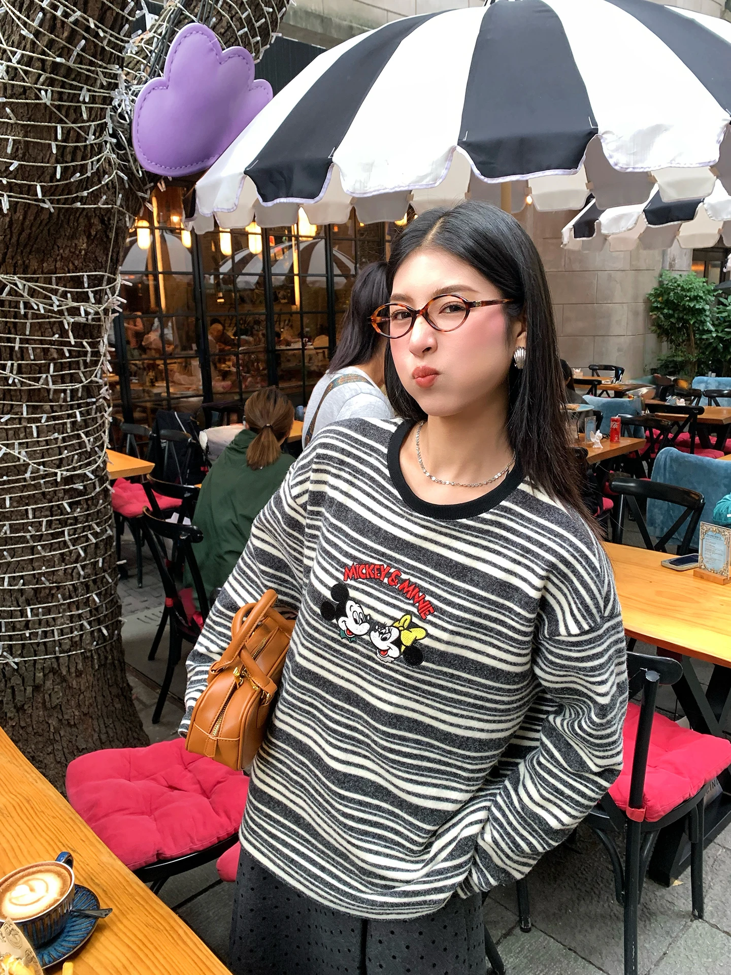 

Свободная удлиненная футболка в полоску с вышивкой, повседневная, из смесового хлопка, утепленная, женская, с круглым вырезом