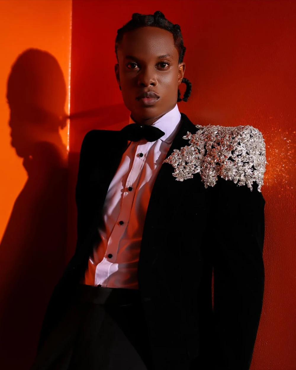 Black Velvet Men Wedding Suits Notched Lapel One Button Sliver Beaded Appliques Tuxedos Groom Business Party 2 Pcs Blazer Pants