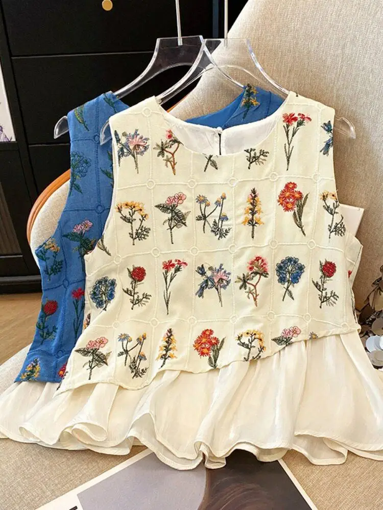 Retro Embroidered Loose Women's Top Beautiful Sleeveless Vest Summer Fashion Design Unique A-Line Narrow Shoulder Strap Vest