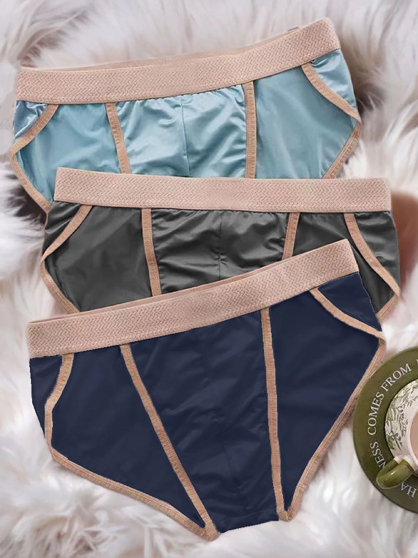 

Мужские трусы-брифы из 3 штук – Простой дизайн – Шелковая ткань – Прохладные и дышащие – Мужское нижнее белье с плоским дном