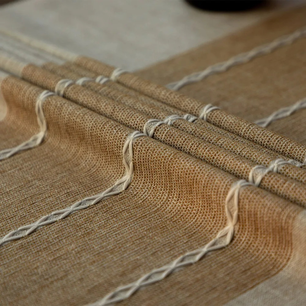Vintage Pattern Tablecloth Printed Surface Lightweight Fabric Decorative Tablecloth Rectangular Shape Washable Material