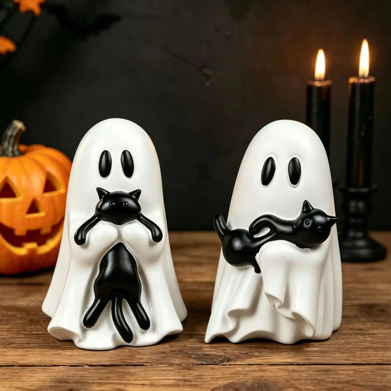 Cute Halloween ornament resin ghost hugging cat sculpture, desktop decoration, party scene atmosphere decoration