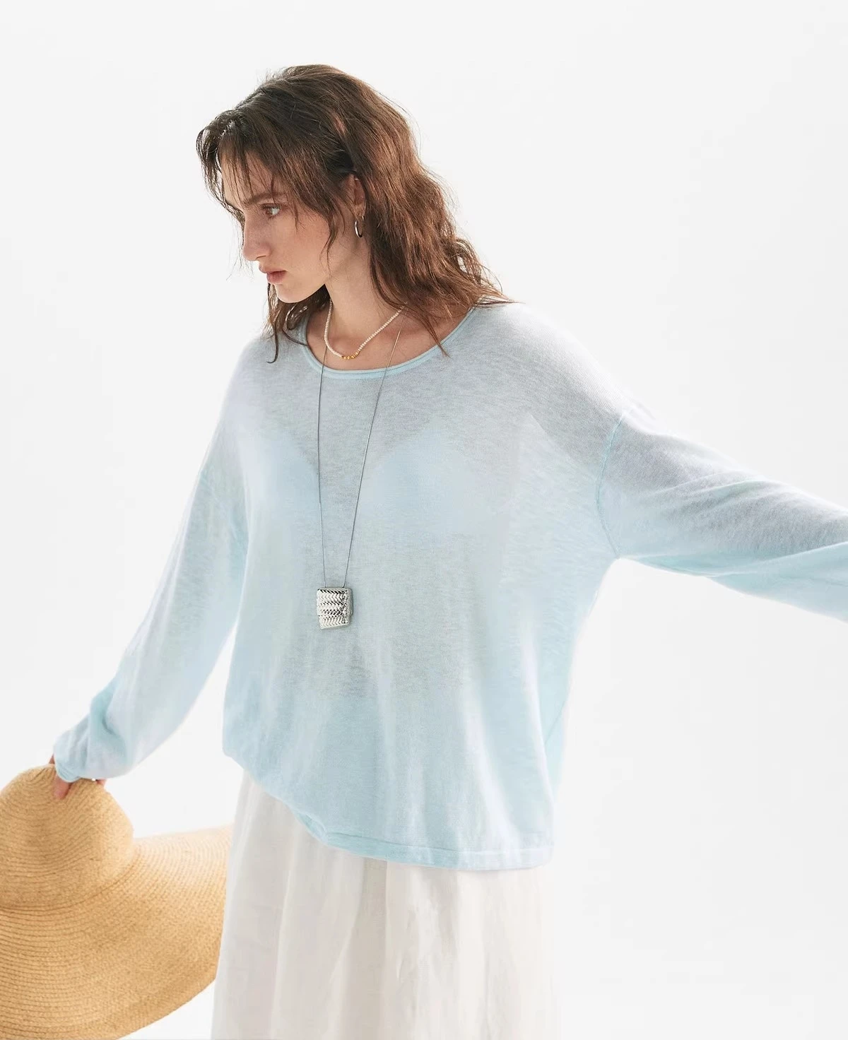 

Bamboo-joint cotton and linen knitted smock female Summer 2025 The loose and relaxed look of the round-neck loose blouse