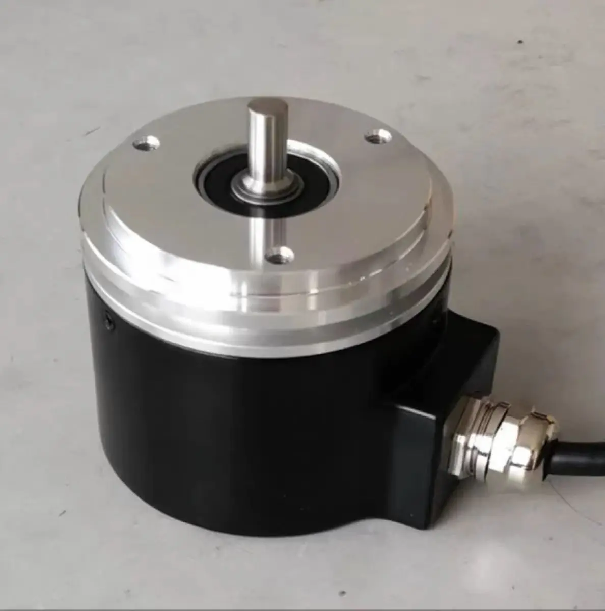 Bdt 18.05S2048-L6-A…