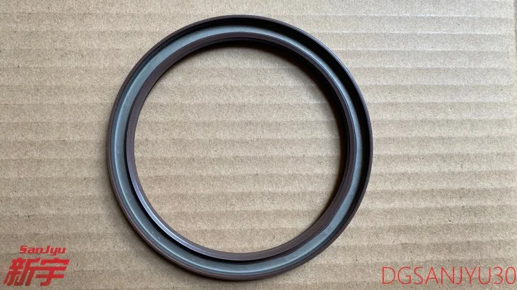 PAJERO V33V43V73V77V93V97V87 OIL SEAL,CRANKSHAFT,RR for 6G7 series engine Crankshaft rear oil seal 1052B178 MD372251