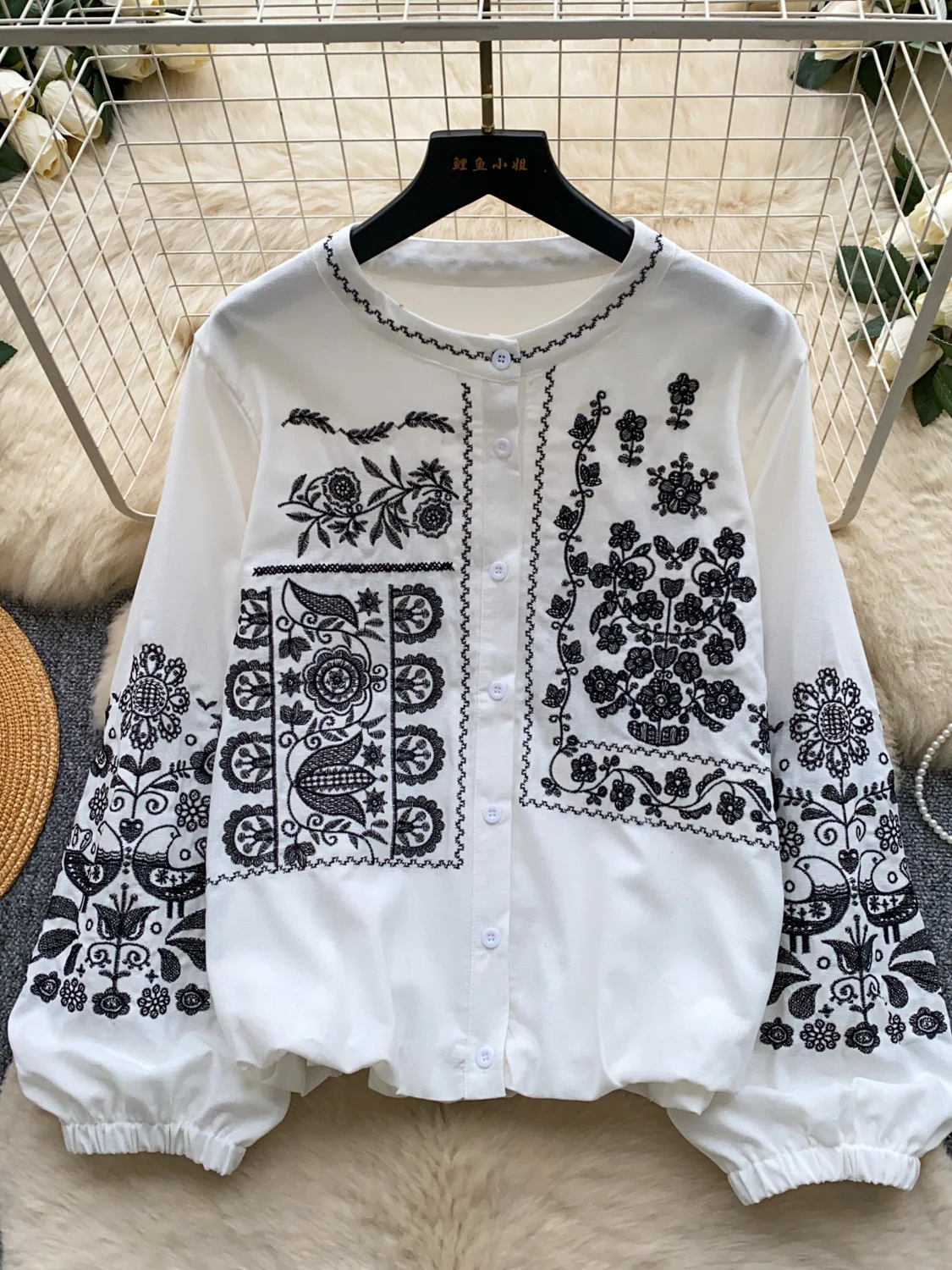 Retro Ethnic Embroidered Long Sleeve Loose Cardigan Lantern Sleeve Women's Shirt Stylish Top Autumn Fashion 2026
