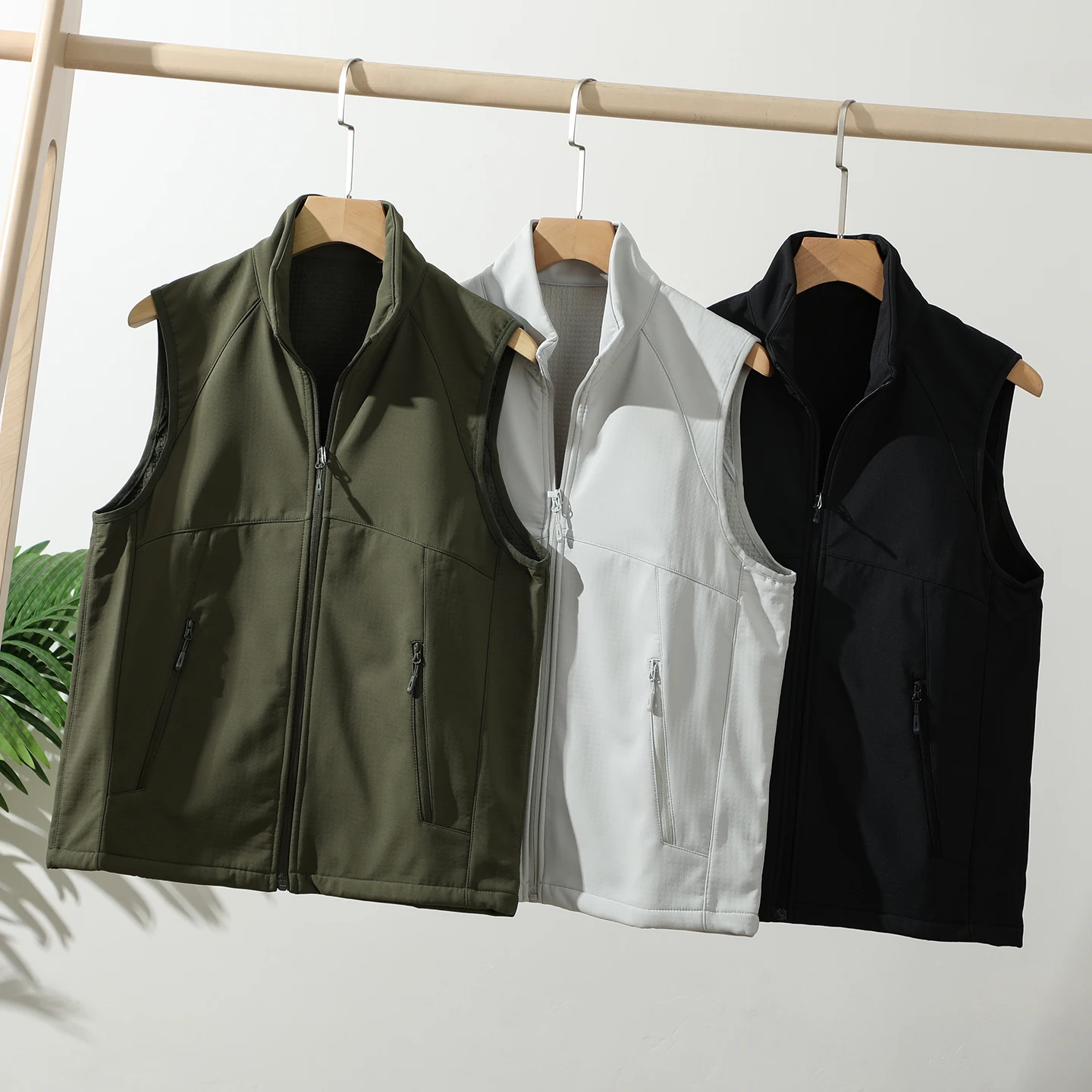 

Мужской жилет Trade King в клетку с флисовой подкладкой, воротником-стойкой, для активного отдыха, осенне-зимний, модный городской стиль, приталенный крой, на молнии