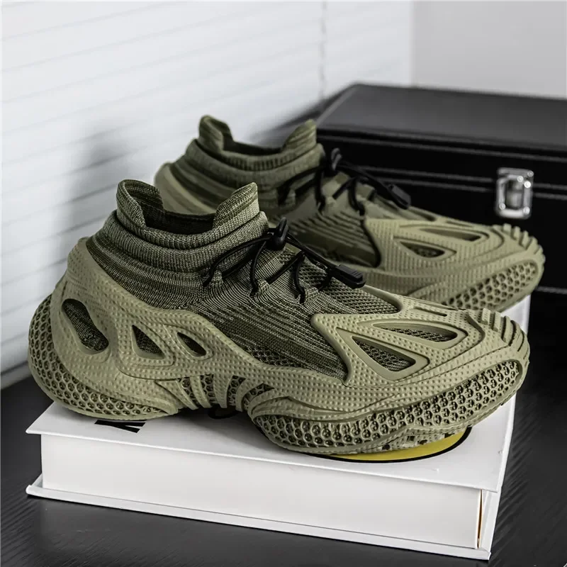 Men's Casual Sports Shoes with Mesh Surface Breathable Laced Solid Color Spring and Summer Wear-resistant and Anti-slip