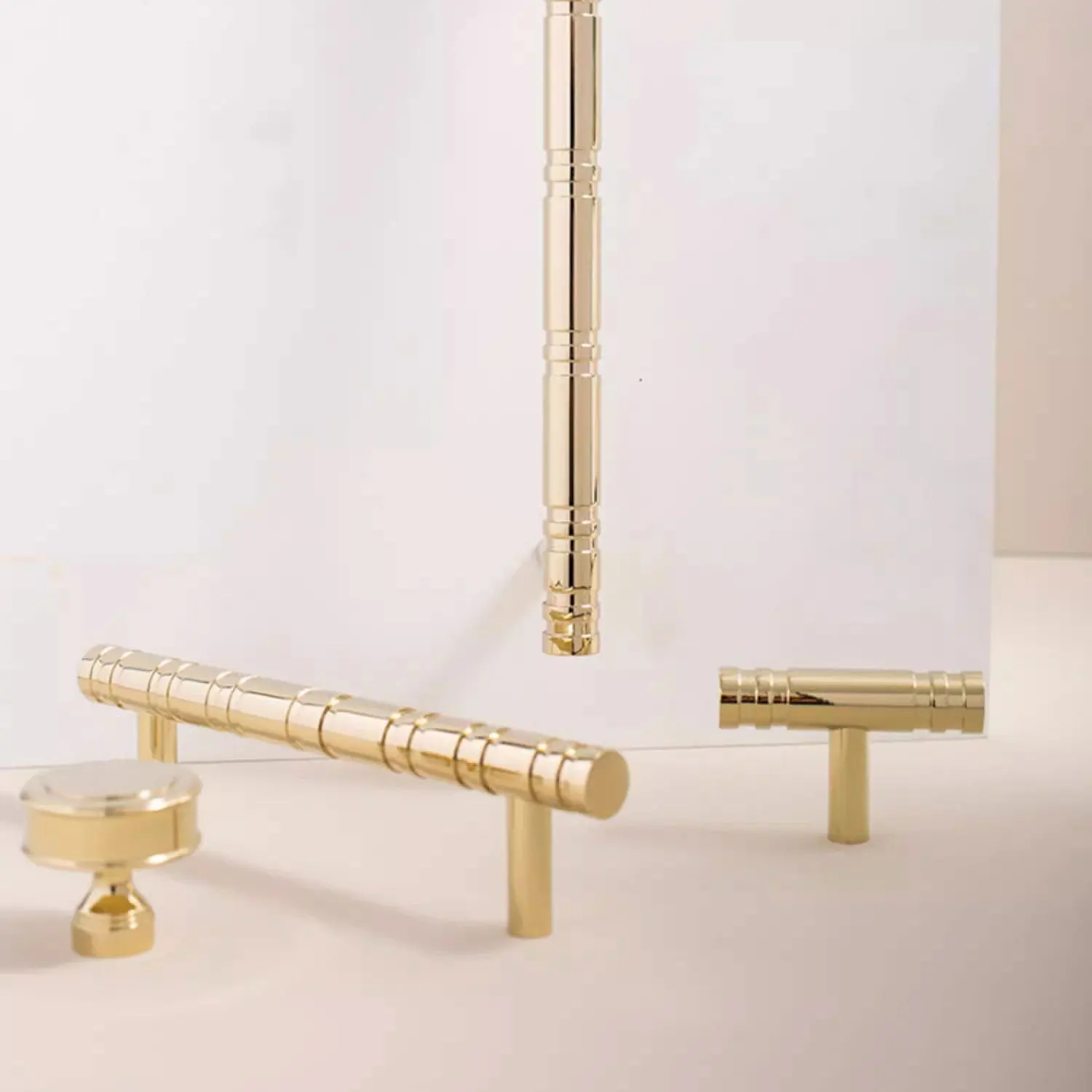 Solid Brass Bright Gold Cabinet Handles Drawer Knobs Light Luxury Wardrobe Cupboard Pulls T Bar Door Handles Furniture Hardware