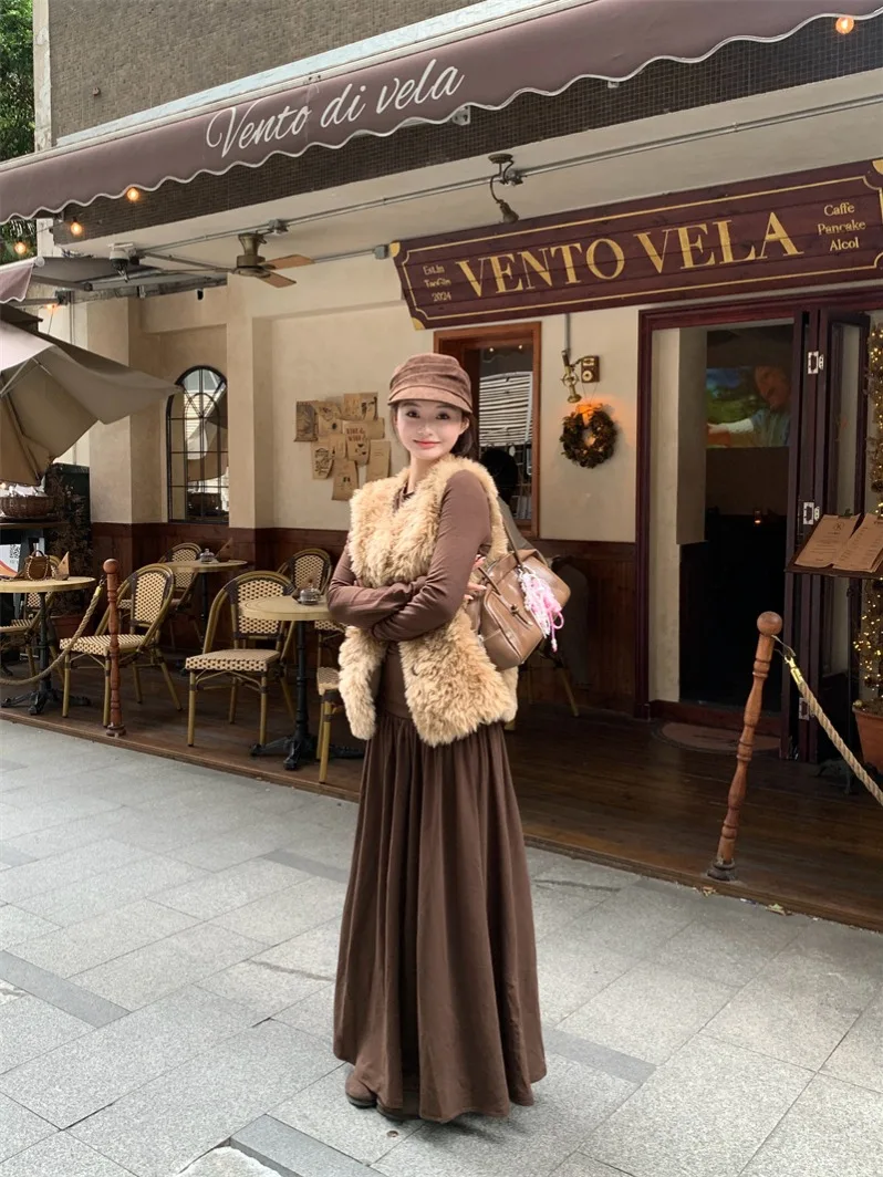 

Vests Waistcoats Thick Womens Waistcoat For Woman 2025 Spring Minimalist Cashmere Single-Breasted Lapels Button-Up Pure Academia