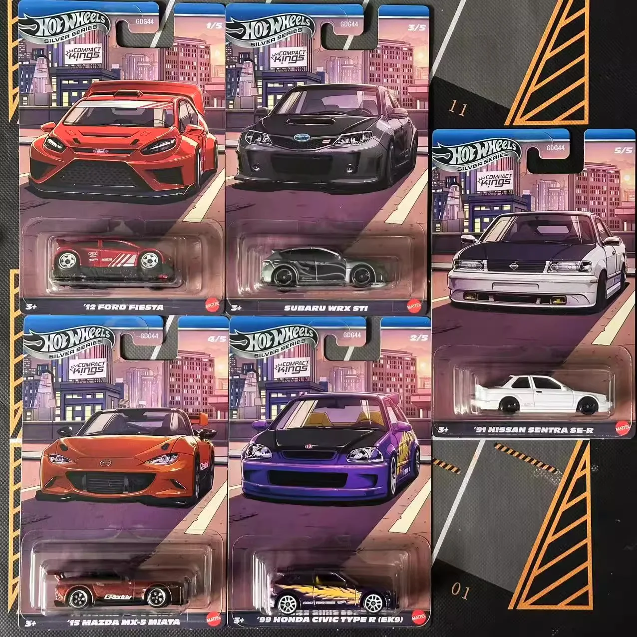 CASE A Original Hot Wheels Silver Series 1/64 Compact Kings Miniatures Car HotWheels Model Car Hoteelws Car Hotweheels GDG44