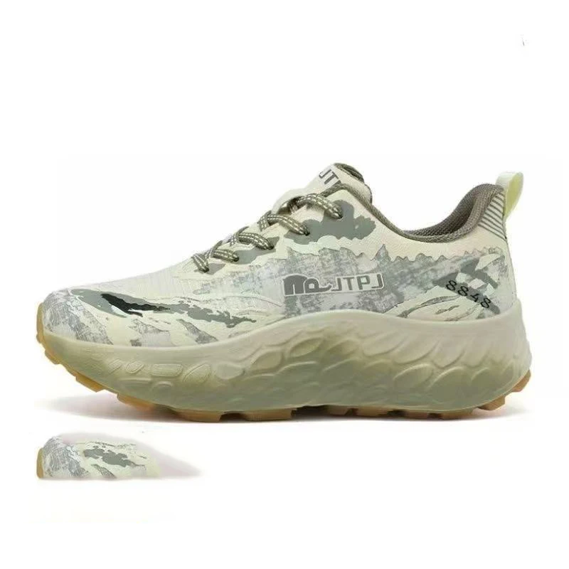 أحذية المشي الخارجية الوافدين الجدد في الشتاء الأكثر مبيعًا تتميز بجر استثنائي وتهوية للجنسين رائعة