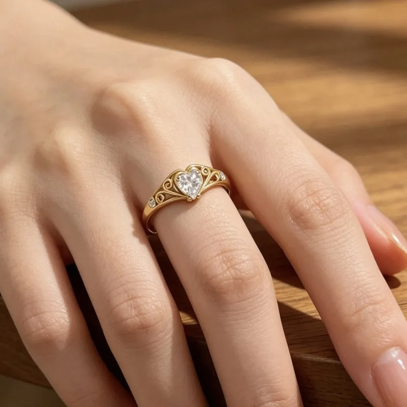 Hollow out Love Zircon Ring Vintage Curly Grass Pattern Light Luxury Wedding Accessories Birthday Valentine's Day Gift