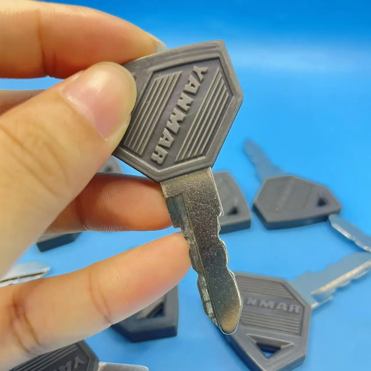 1/5/10PCS 52160 Ignition Key 198360-52160 KEYS for Machines Excavator Grader Dozer SC2400 SC2450 EX2900 Tractor