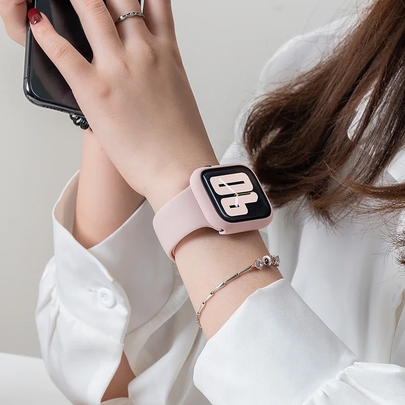 Apple Watch 스트랩 용 실리콘 밴드 44mm 45mm 40mm 41mm 42-38mm 45mm 스포츠 팔찌 iwatch 시리즈 8 7 6 5 4 3 SE 9 Ultra 2 49mm