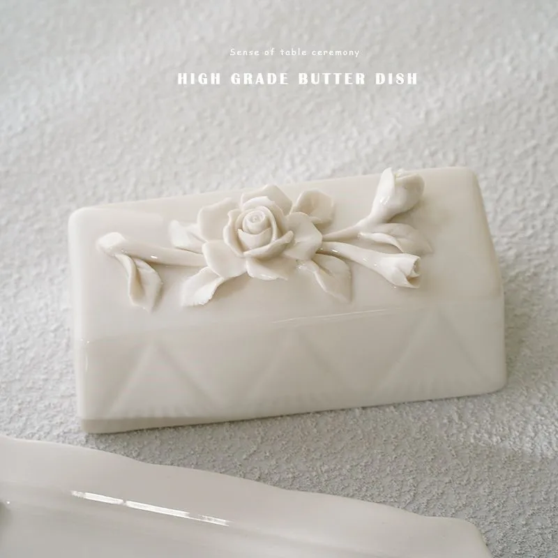 

Ceramic Handmade Flower Design Butter Plate With Cover Dim Sum Cheese Plate Long Plate Kitchen Food Cheese Storage Dish ZG301