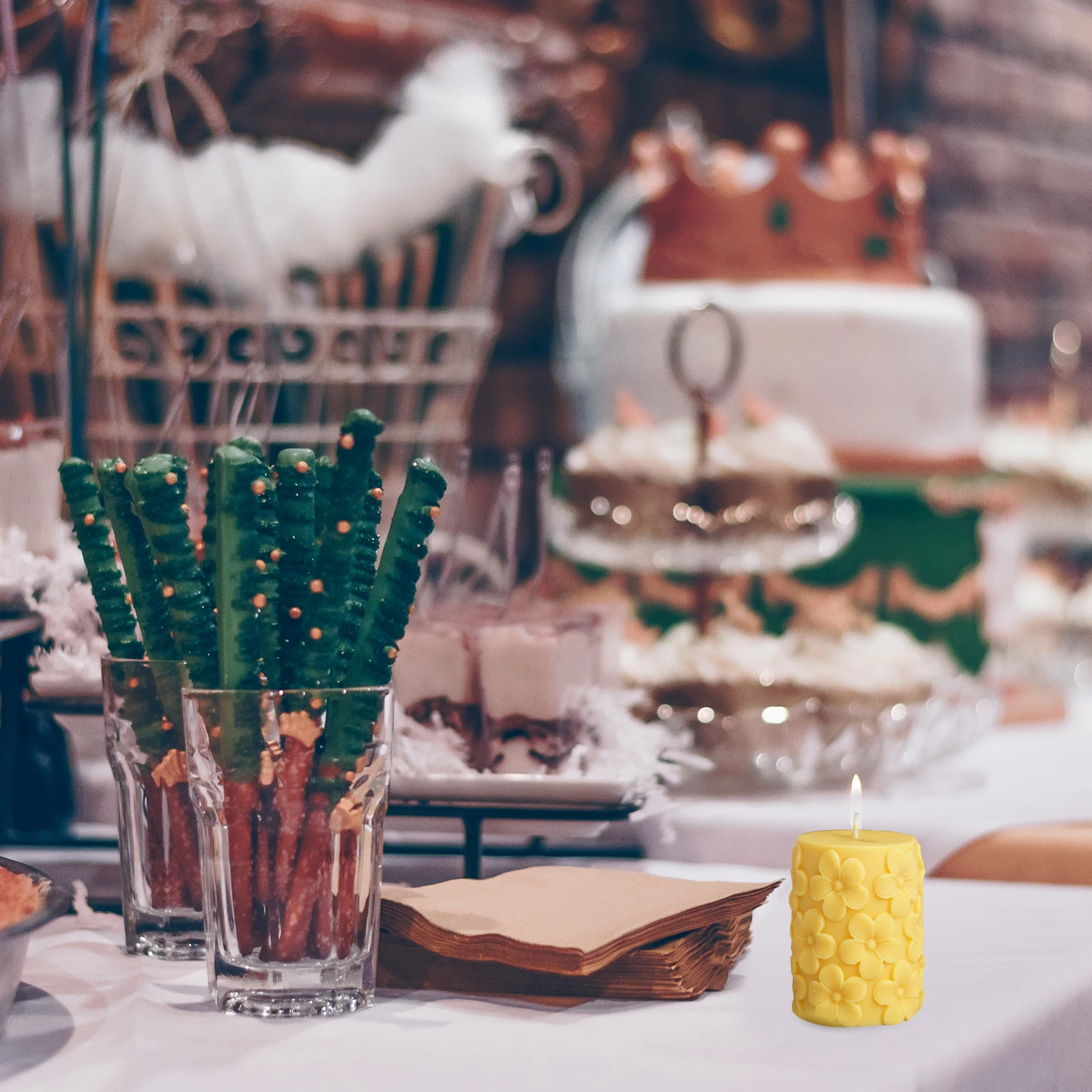 

1Pcs Aromatic Mold Reusable Flexible Silicone DIY Craft Tool for Home Decor Creative Gifts Cylinder Mould