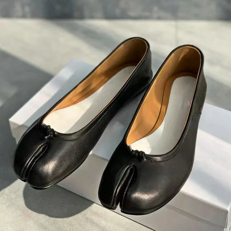 New Soft Leather Split Toe Design muli Flats scarpe da donna Cozy leggero mocassini con suola morbida Fashion Mary Jane Pumps Ballet Shoe