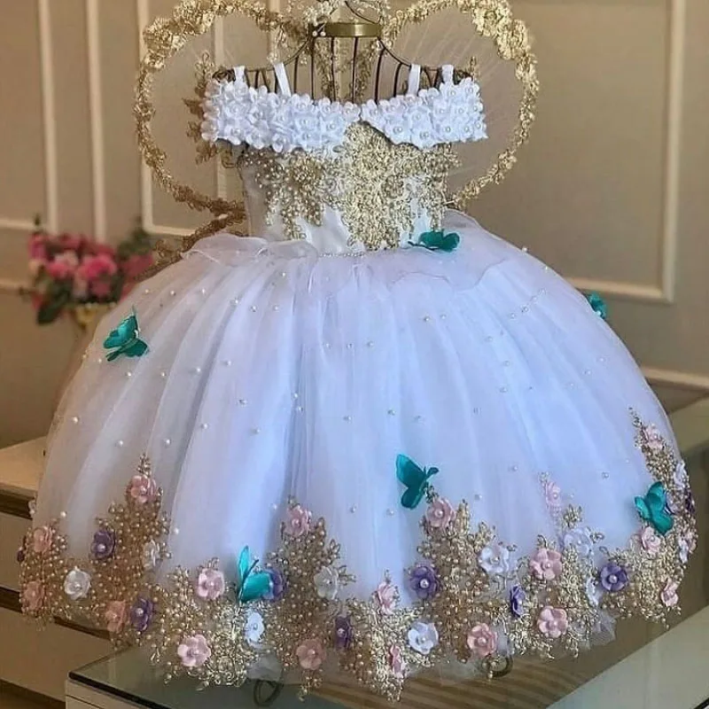

Customized White Baby Girl Dress Tulle Flower Pearl Butterfly Off Shoulder For Wedding Birthday Banquet Holy Communion Gown