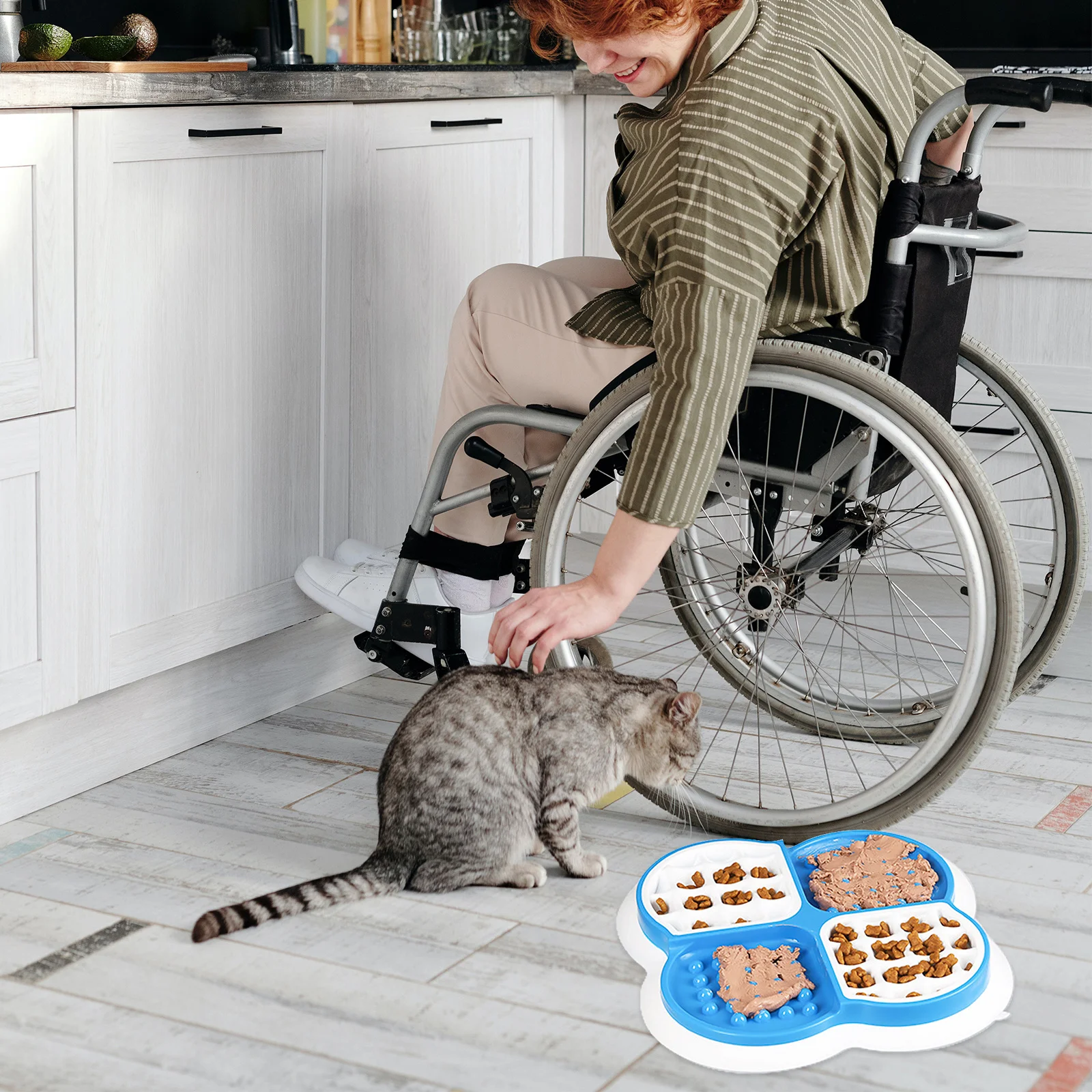 

Silicone Pet Slow Feeder Bowl For Dogs Anti Choke Dog Food Dispenser Durable Slow Feeding Bowl For Healthy Eating Travel