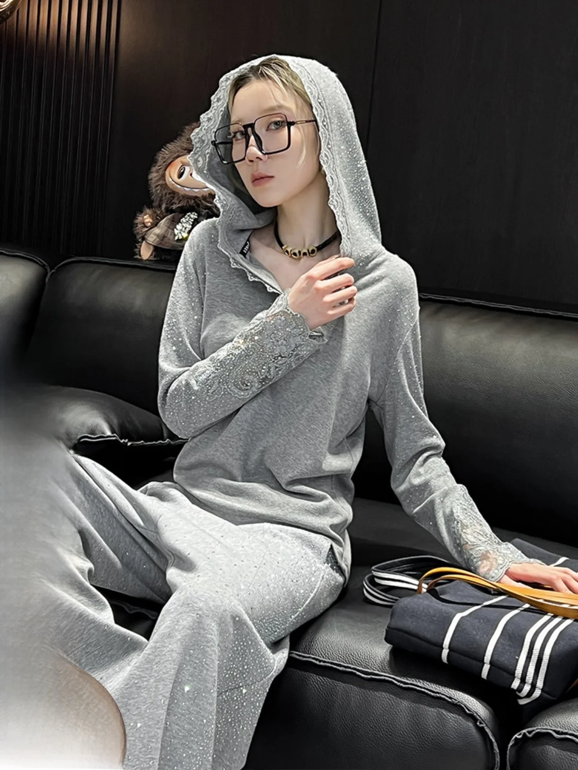 

Women's Long Sve Hoodie T-irt Rhinestone Lace Splicing Faionable Base Layer Autumn Winter New Sle DZBM Stand Fit
