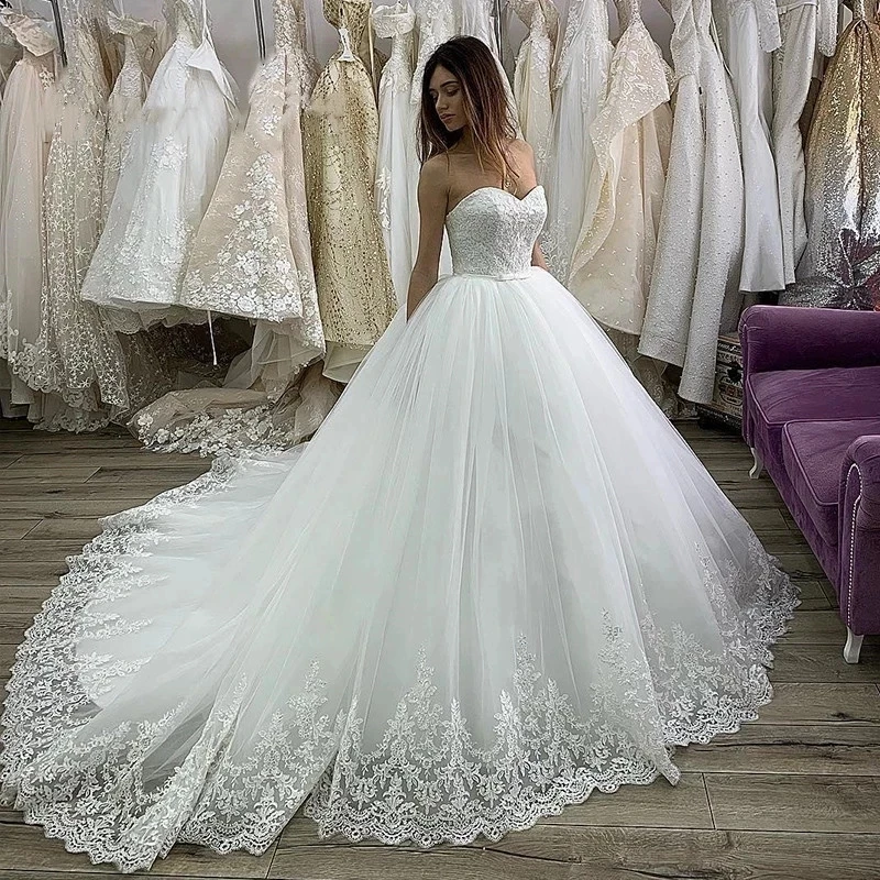 

ANGELSBRIDEP Sweetheart Tulle White Wedding Dress Classic Appliques Lace Bow Belt Robe De Mariee Court Train Hot Sales