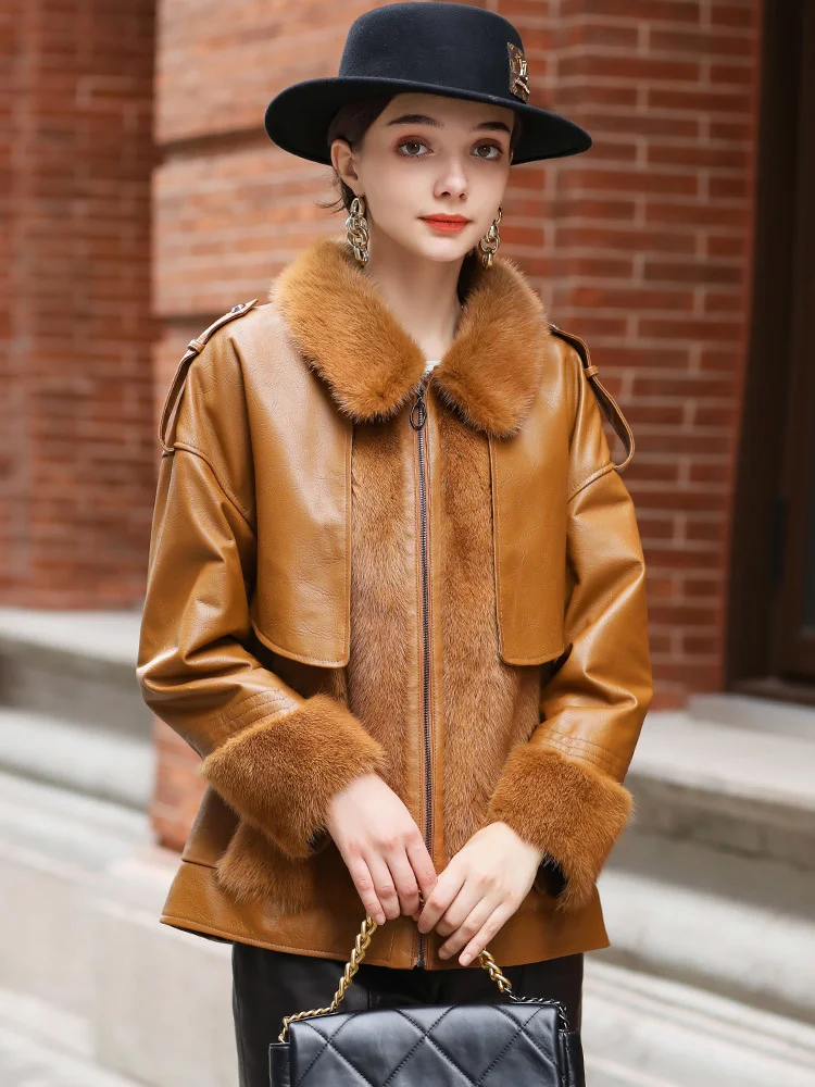 2022 Winter Patty New Simple and Fashionable Mink Fur Grass Whole Mink Short Coat with Genuine Leather and Cotton Fur for Women