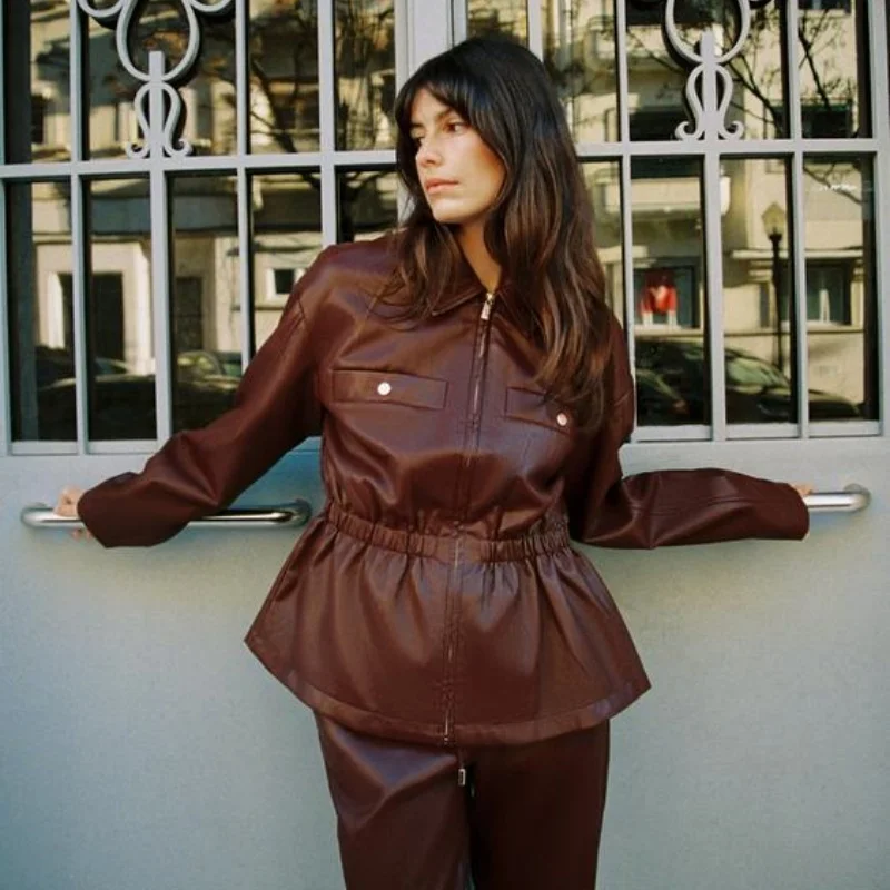 おしゃれでエレガントなレザー風ストレッチウエストジャケット-レディース-カジュアルスタイル-長袖-ジップアップ-ショート丈アウター