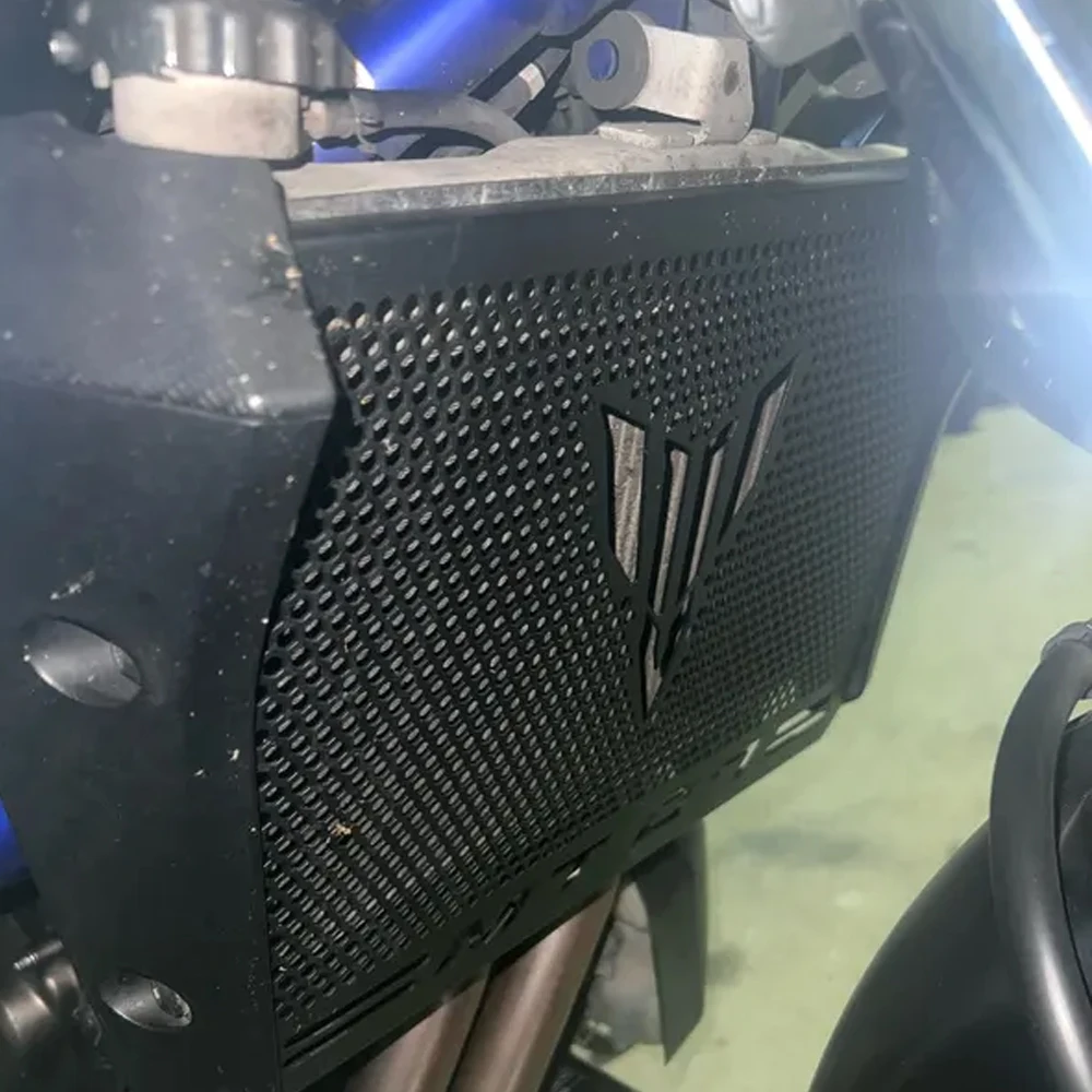

MT07 2025 2026 For Yamaha MT-07 MT07 MT FZ 07 2014~2023 2024 2020 2022 Motorcycle Radiator Grille Guard Cover Fuel Tank Protect