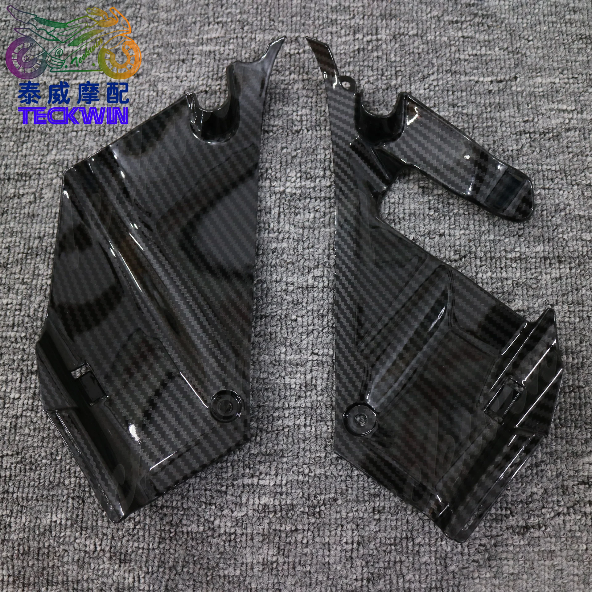 

Carbon Fiber Color Motorcycle Part Left Right Air Duct Tube Cover Fairing Panel Cowl For Honda CBR600RR 2007 - 2012 2011 2010