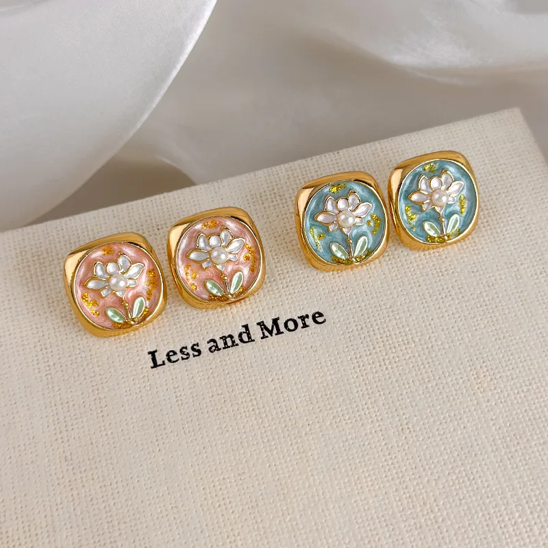 Minar 2025 New Pink Blue Enamel Flower Square Coin Shiny Flake Simulated Pearl Stud Earrings for Women Gold Plated Alloy Jewelry