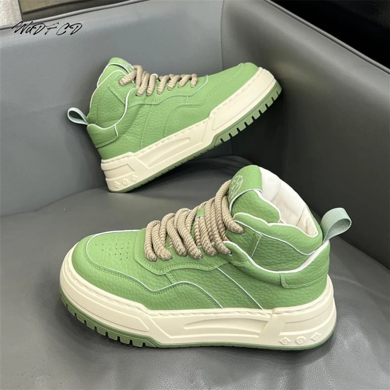 

High Top Sneakers Men Original Designer Board Shoes Fashion Casual Leather Fabric Breathable Height Increased Platform Gym Shoes