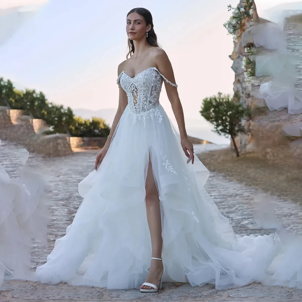 

Charming Spaghetti Straps V-neck Lace Applique Ruffles A Line Wedding Dresses Side Slit Custom Made Bridal Grown 2025 Vestido De