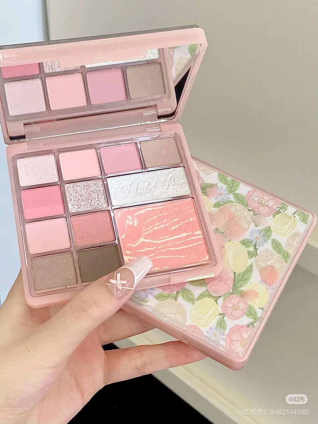 HOLD LIVE Paris Garden 12 colori Eyeshadow Tray vassoio completo sfumato Blush Pearl Matte Eyeshadow