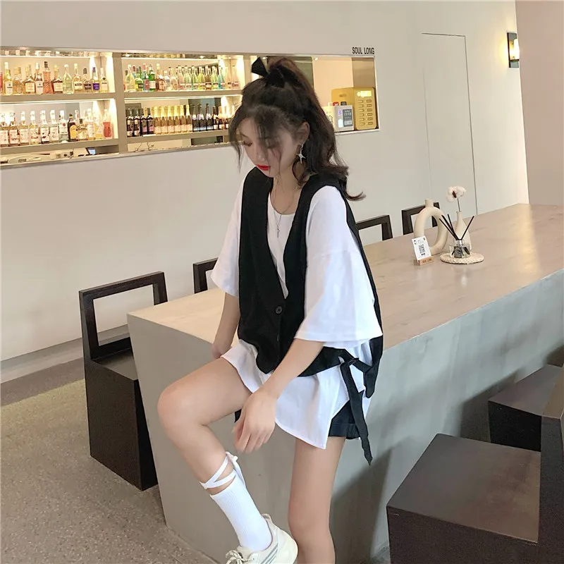 Women Vests V-neck Single Breasted Design Lace-up All-match Harajuku Streetwear Loose Black Waistcoats Ulzzang Students BF Retro