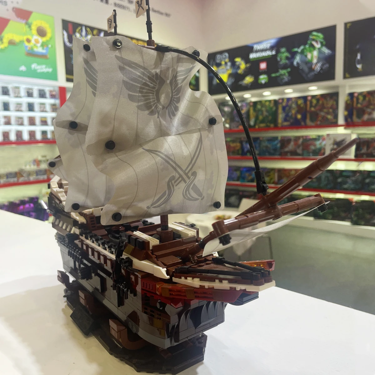 

Ideas Series Pirate Ship Building Blocks Medieval Sailboats Pirates Royal Battle Boat Model Bricks Toys For Children Gift MOC