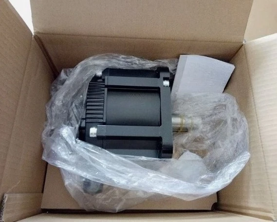 Brand New Original SGD7S-200A00A SGM7G-30AFC6C Expedited Shipping