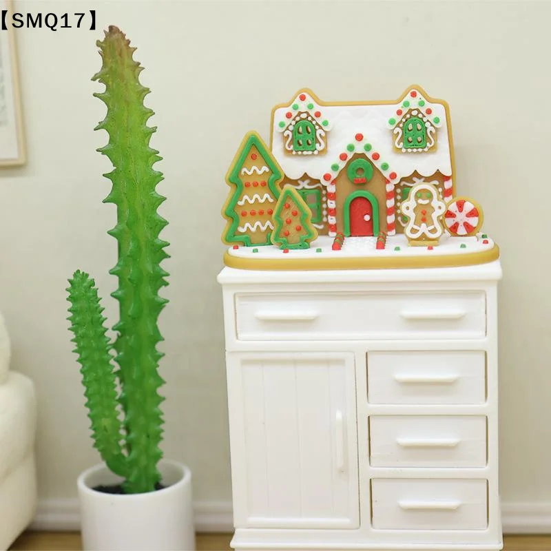 1Pcs 1:12 Dollhouse Christmas Decor Gingerbread Man Holiday Scene Decoration Micro Landscape Ornaments Xmas Gifts【SMQ】