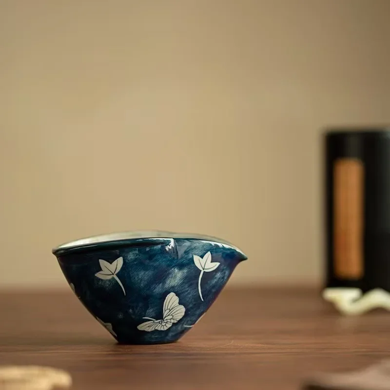 135ML Hand-painted Youlan Butterfly Dance Fair Cup Tea Sea Divider Ceramic Tea Set Hand-pinched Gourd Shape Tea Set Accessories