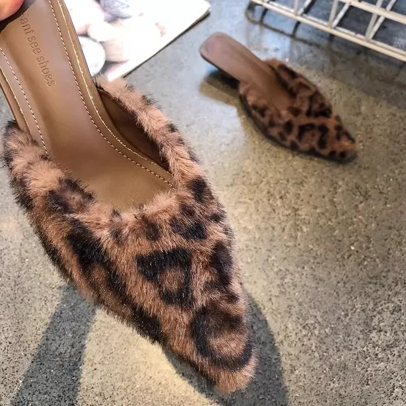 New Pointed Toe Mules Fashion Leopard Print Women Slippers Casual Women's Shoes Women Low Heels Elegant Ladies Outdoor Slide