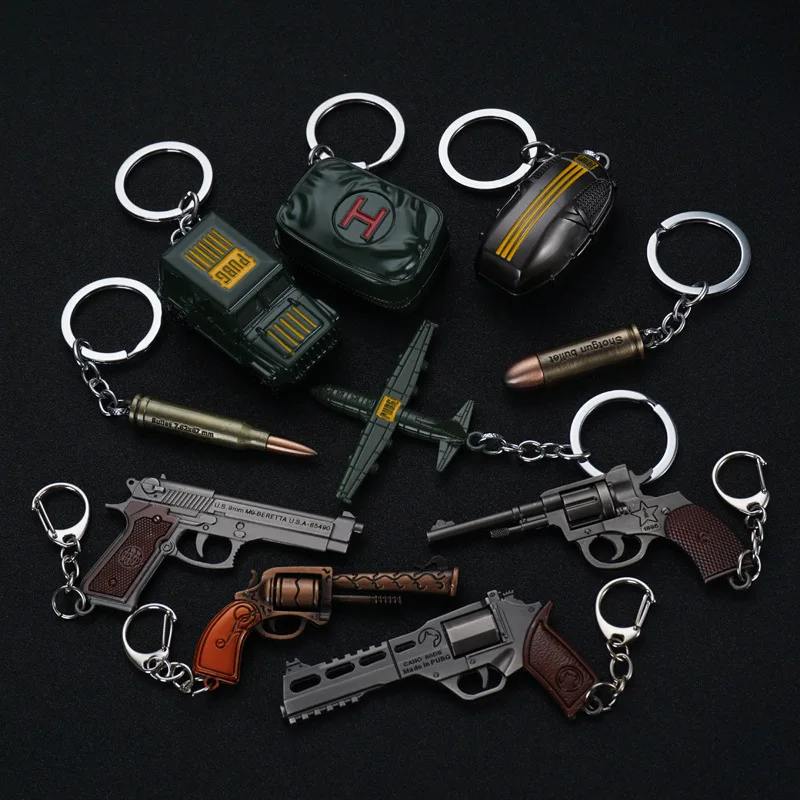 PUBG Keychain Survival Gun Helmet Shape Key Chain Fashion FPS CS Game Keyring Car Bag Pendant Gifts for Men Boyfriend Brothers