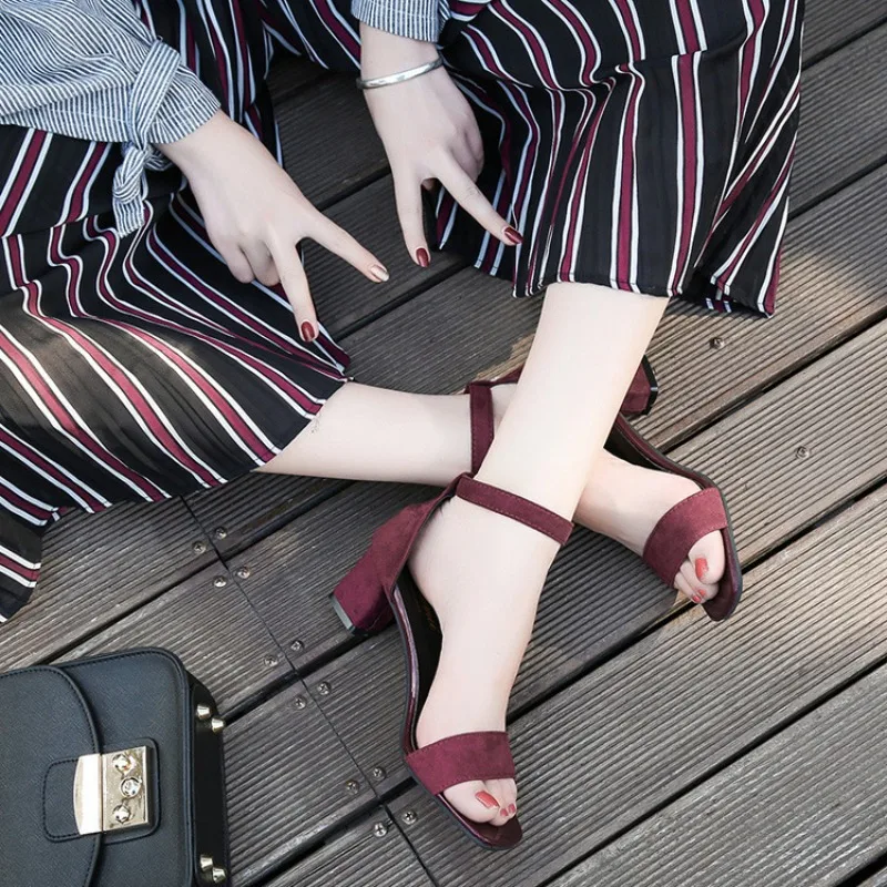 Women\'s 2026 Summer Fashion Sandals Medium High Heel Outdoor Sandalias Elegant Wedding Shoes Bridal Plus Size 34-40 Buckle Strap