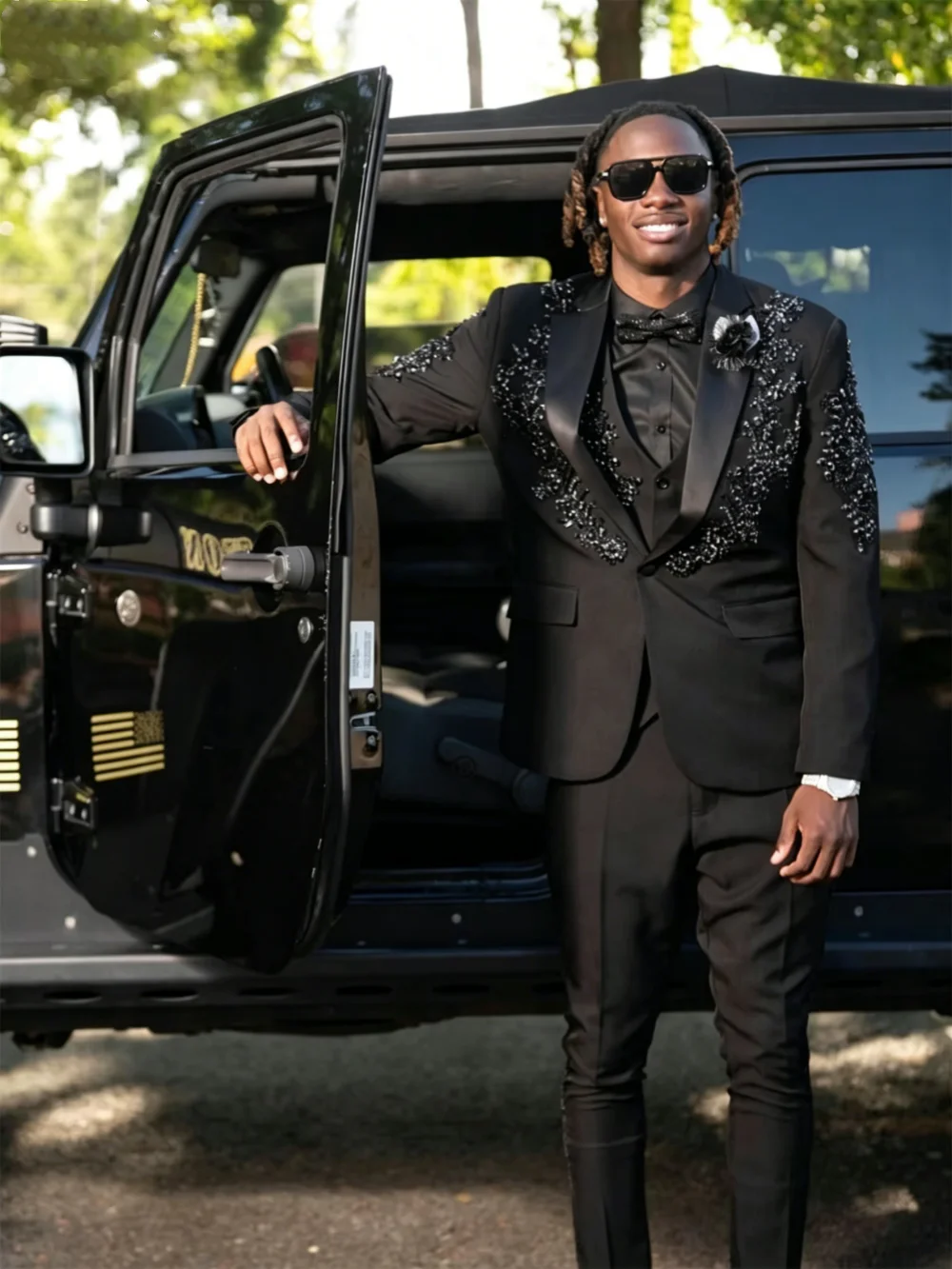 Sparkly Crystals Men Weddibg Tuxedos Notched Lapel Customized Loose Fit Prom Male Blazers 2 Pieces Sets Formal Party