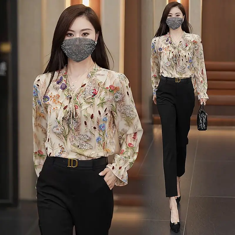 New Fashionable Ruffle Edge Age Reducing Floral Ribbon Top Women's Small Shirt Shirt with a Stylish and Stylish Temperament