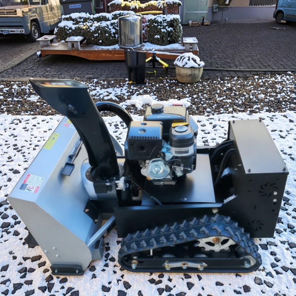 9.8HP Engine Powered Remote Control Snow Blower 1000M Range RC Snow Removal Machine Track Crawler Winter Cleaning Equipment