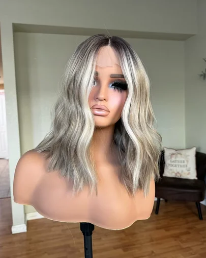 Ashy Grey Blonde Highlights Lace Frontal Wigs for White Black Women 100% Natural Pre plucked Synthetic Lace Front Wig Glueless