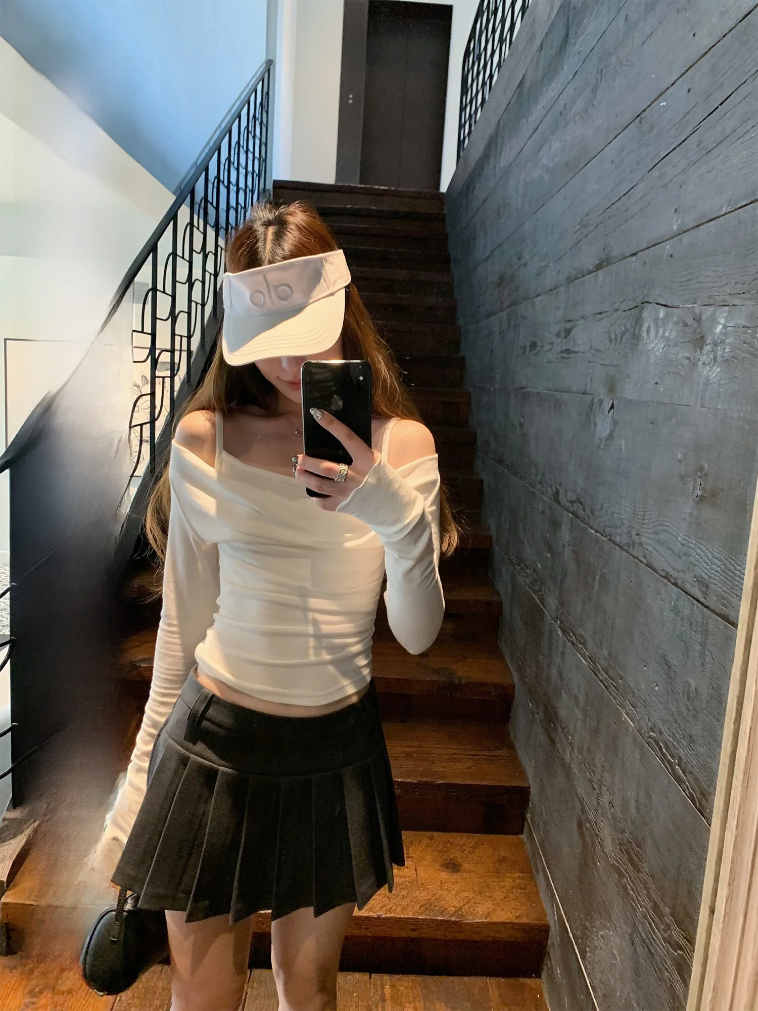 

Hhyii Sweet Lightweight Breton 220g Lenzing Wool Long Sleeve T-Shirt Women's Shoulder Baring Strapless Neckline Casual Loose Fit