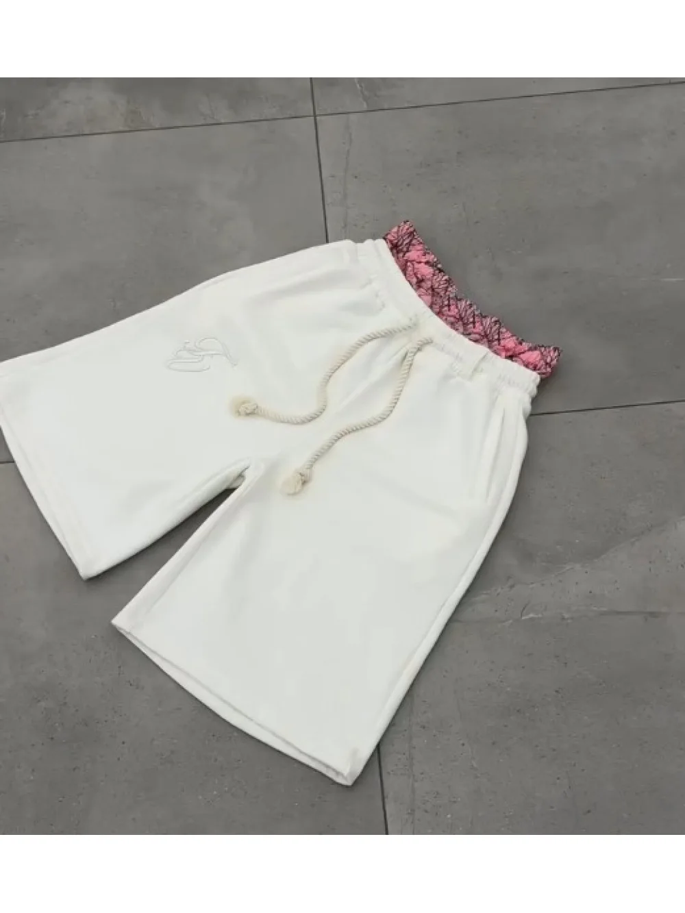 بنطال رياضي قصير بطبعات مموهة على طراز الهيب هوب الحضري بطبقات مزدوجة مع تطريز مفصل #5